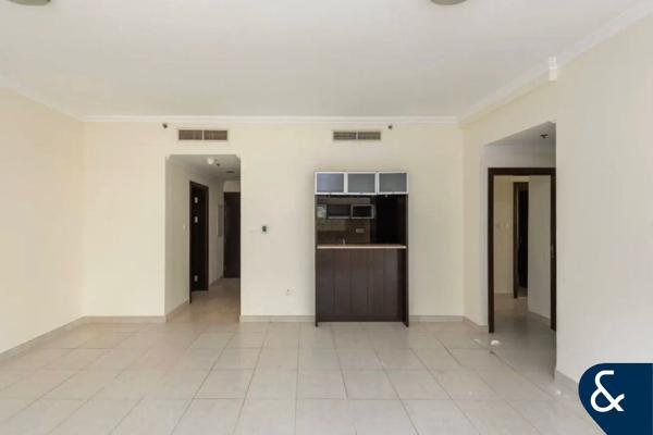 CHILLER FREE | 2 BEDROOM | UNFURNISHED |